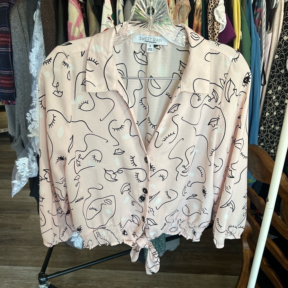 Sweet rain, small baby pink artsy top